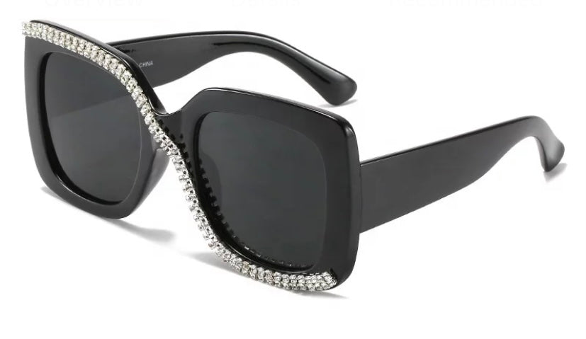 OVERSIZED DIAMOND TRIMMED SUNGLASSES