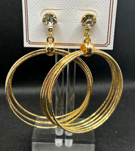 Load image into Gallery viewer, MULTILAYER HOOP EARRINGS
